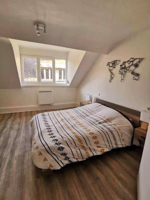 Apartament Le Bourbon Hypercentre Charleville-Mézières Zewnętrze zdjęcie