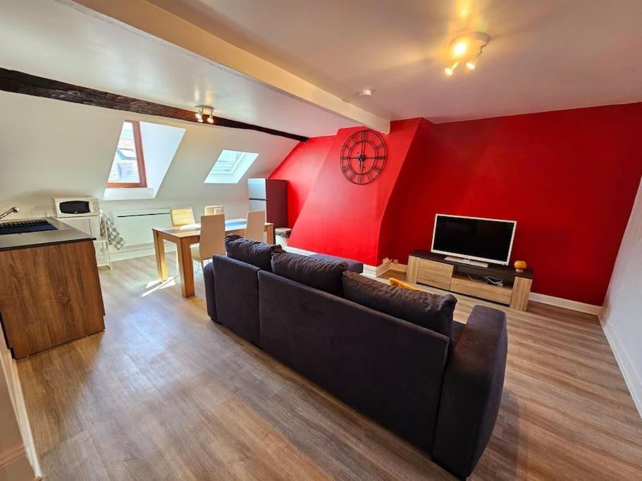 Apartament Le Bourbon Hypercentre Charleville-Mézières Zewnętrze zdjęcie